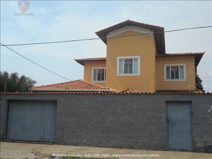 Casa à Venda