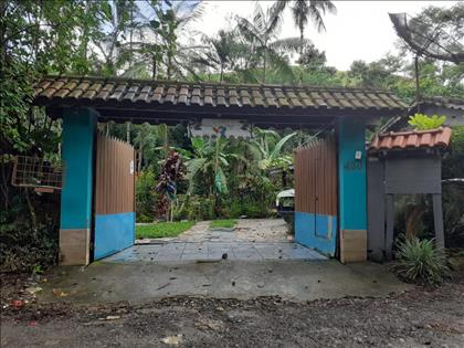 Casa à Venda