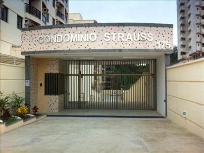 Apartamento à Venda