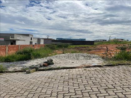 Terreno à Venda