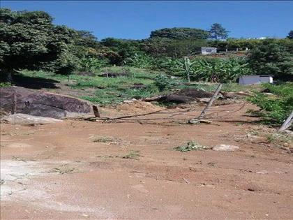 Terreno à Venda
