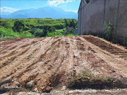Terreno à Venda