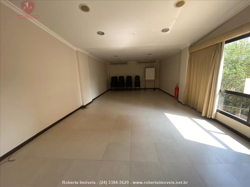 Sala Comercial para Alugar no Montese em Resende