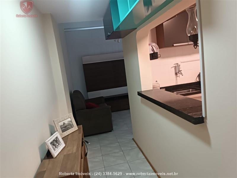 Apartamento a Venda no Comercial em Resende