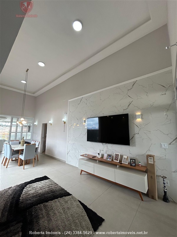 Casa para Alugar no Alphaville em Resende - Foto do Imóvel