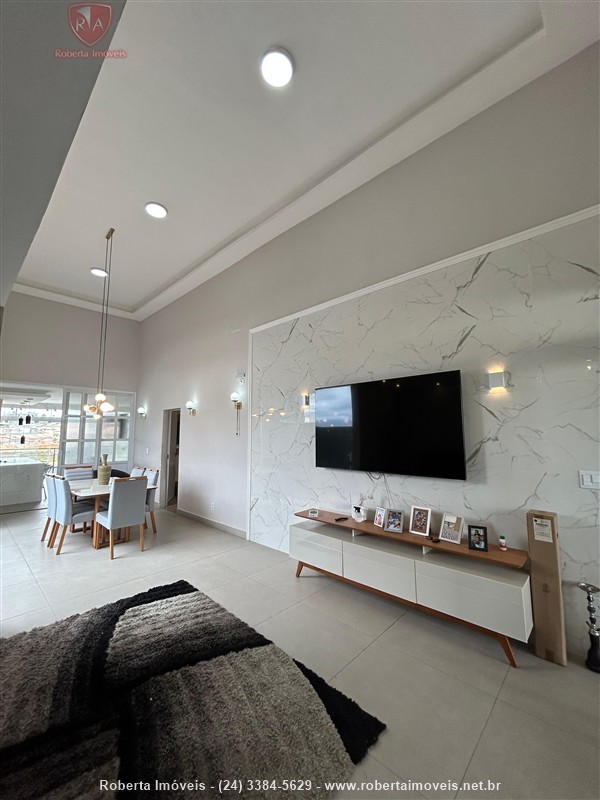 Casa para Alugar no Alphaville em Resende - Foto do Imóvel