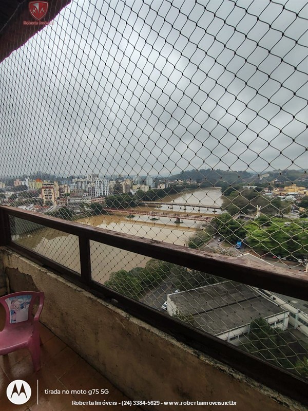 Apartamento a Venda no Comercial em Resende - Foto do Im�vel