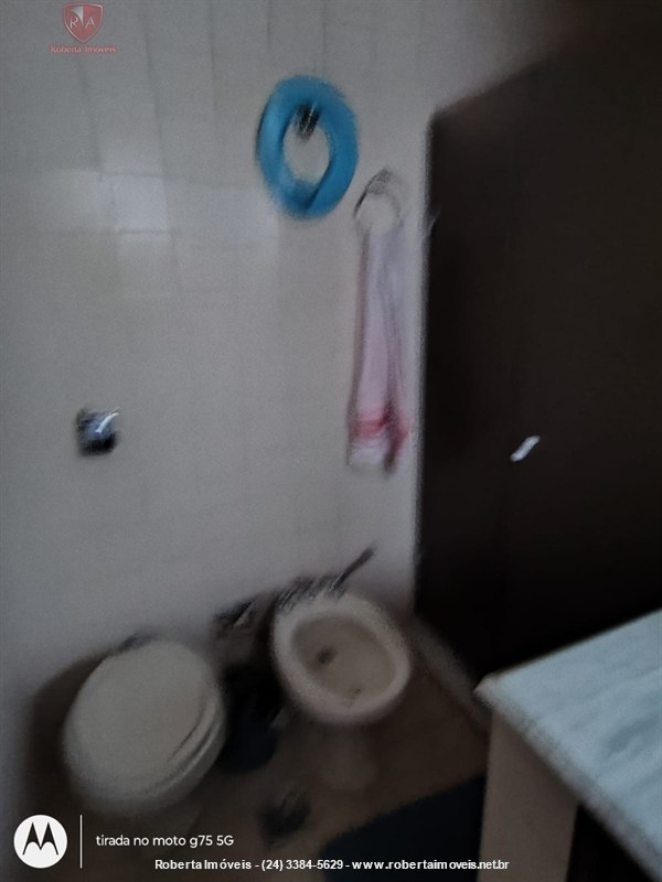 Apartamento a Venda no Comercial em Resende - Foto do Im�vel