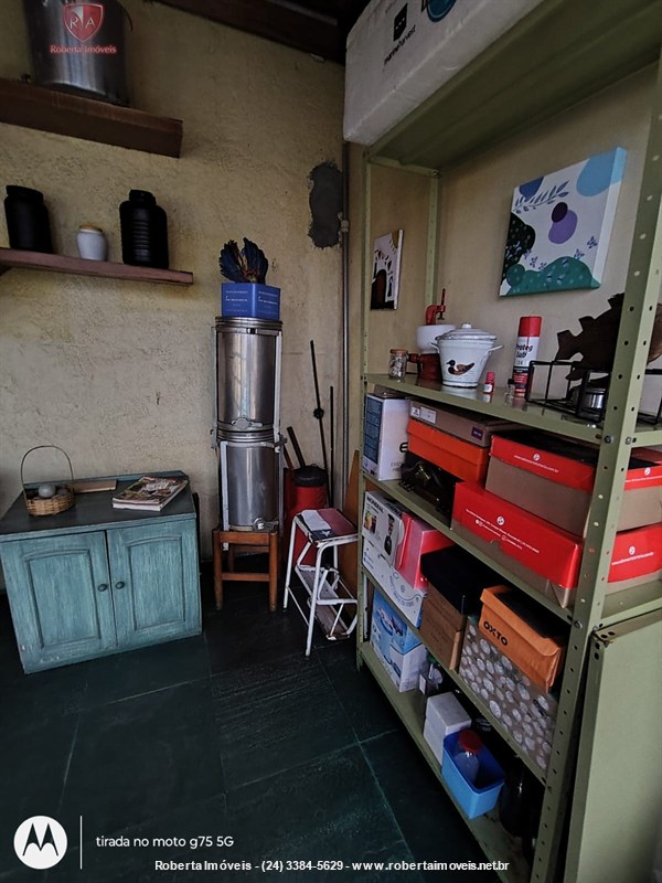 Apartamento a Venda no Comercial em Resende - Foto do Im�vel