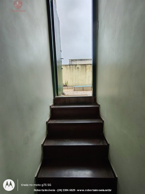 Apartamento a Venda no Comercial em Resende - Foto do Im�vel