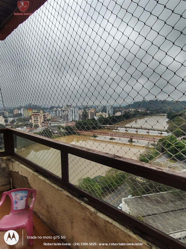 Apartamento a Venda no Comercial em Resende - Foto do Im�vel