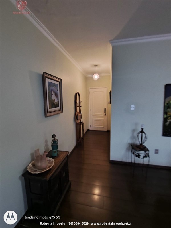 Apartamento a Venda no Comercial em Resende - Foto do Im�vel