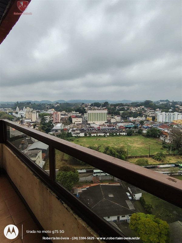 Apartamento a Venda no Comercial em Resende - Foto do Im�vel