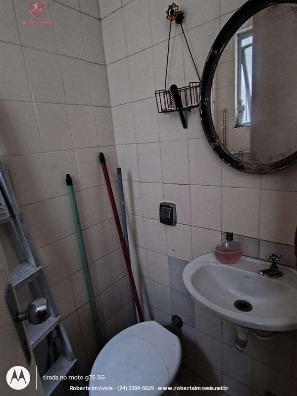 Apartamento a Venda no Comercial em Resende - Foto do Im�vel