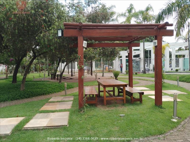 Apartamento a Venda no Jardim Jalisco em Resende