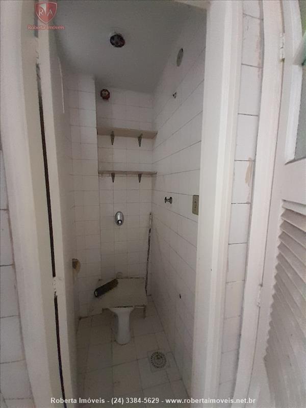 Apartamento a Venda no Comercial em Resende