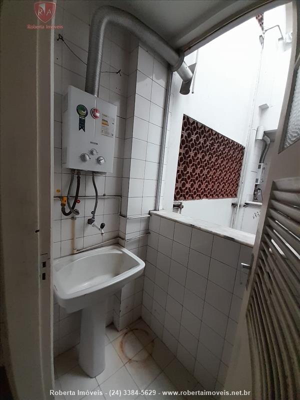 Apartamento a Venda no Comercial em Resende