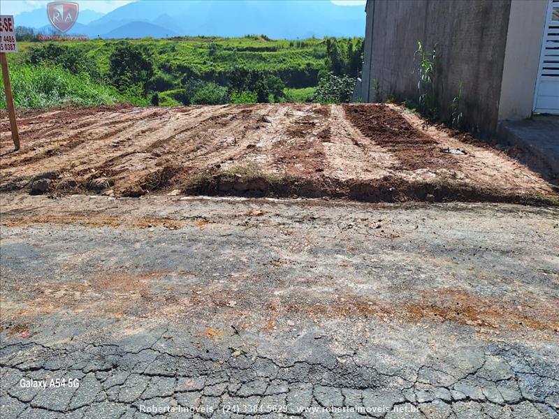 Terreno a Venda no Morada da Colina III em Resende