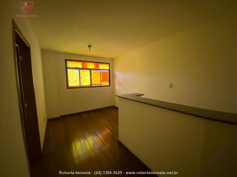 Apartamento a Venda no Comercial em Resende