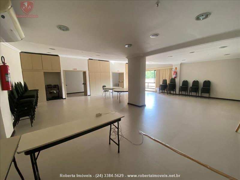 Sala Comercial para Alugar no Montese em Resende