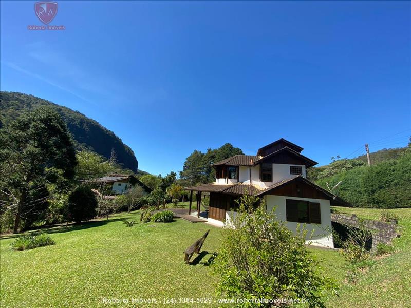 Casa a Venda em Itatiaia