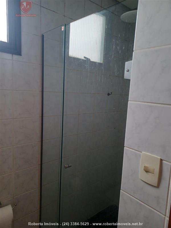 Apartamento para Alugar no Comercial em Resende