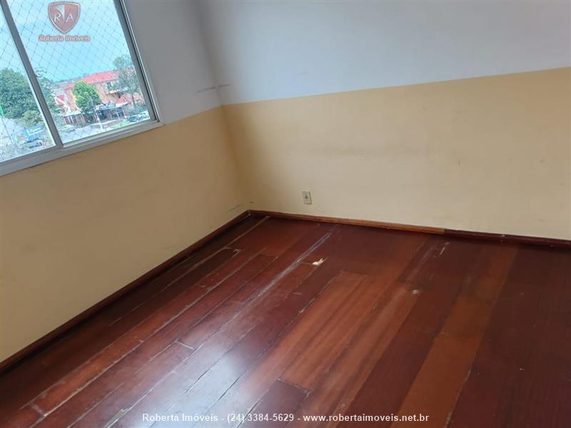 Apartamento a Venda no Jardim Jalisco em Resende