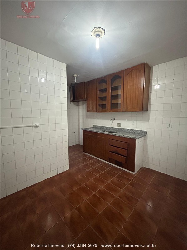 Apartamento para Alugar no Comercial em Resende - Foto do Imvel