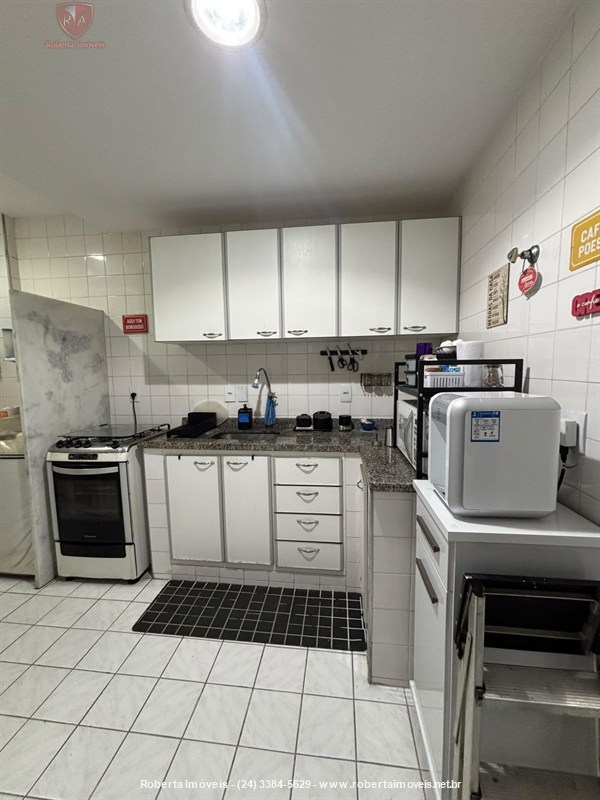 Apartamento a Venda no Comercial em Resende - Foto do Im�vel