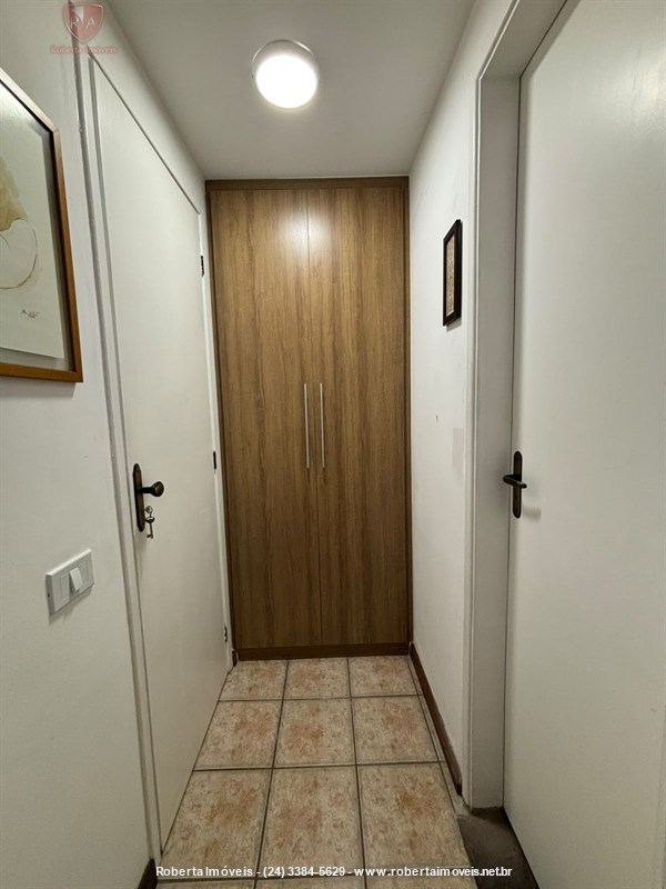 Apartamento a Venda no Comercial em Resende - Foto do Im�vel