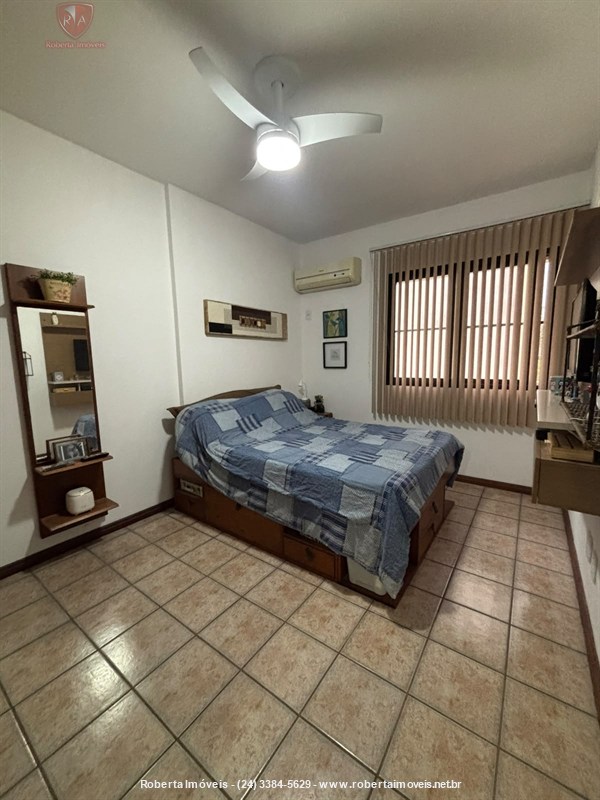 Apartamento a Venda no Comercial em Resende - Foto do Im�vel
