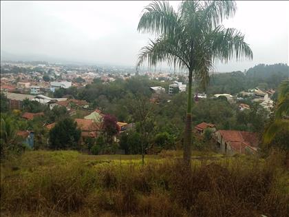 Terreno à Venda